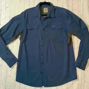 Ascend 🐟outdoor fishing button up shirt